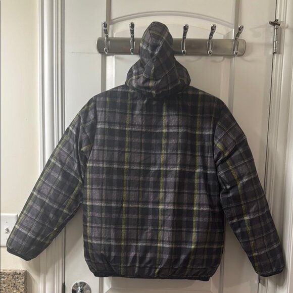 The North Face Black Plaid Reversible Down Hooded Puffer Jacket Coat Boys XL - Picture 8 of 11